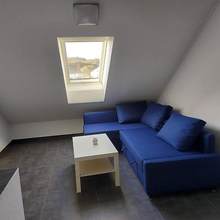 Comfortable Room With Double Bed Vichten Exterior foto